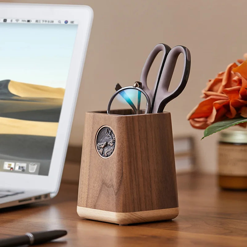 UTORIA Nord Solid Walnut Pen Vessel — view 2