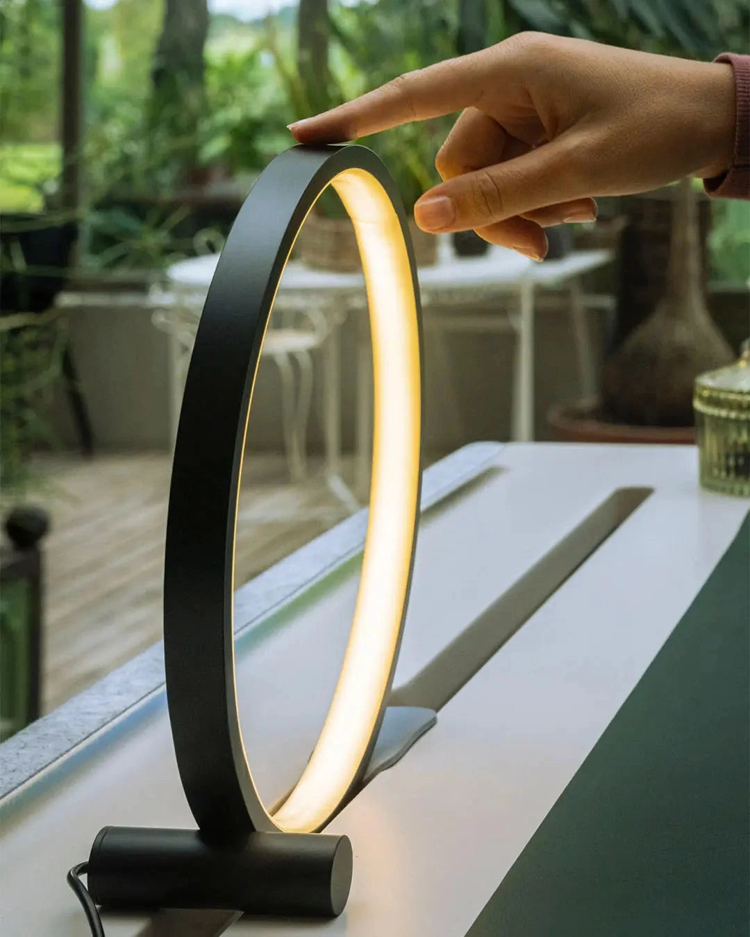 Eclipse - Minimalist Desk Lamp