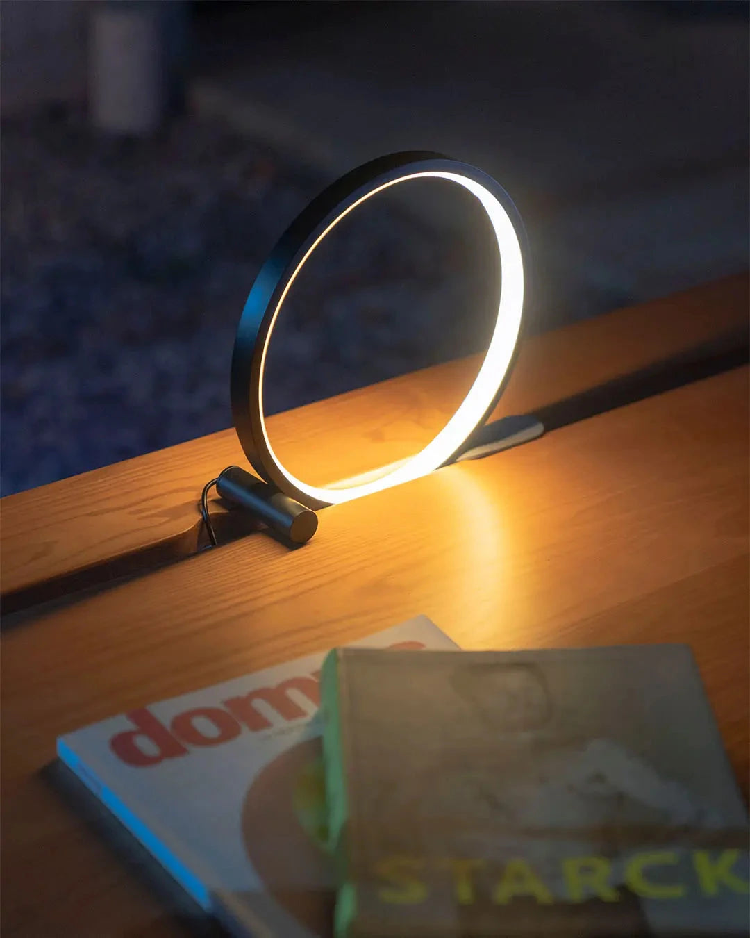 Eclipse - Minimalist Desk Lamp